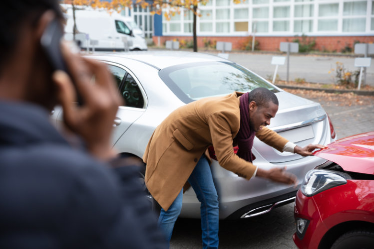 Autounfall Unfallbericht bei einem Autounfall